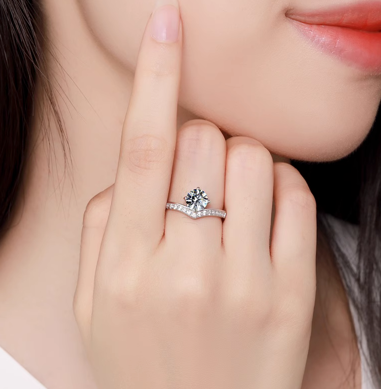 Anello Tiara Moissanite - 0,5/1/2 carati