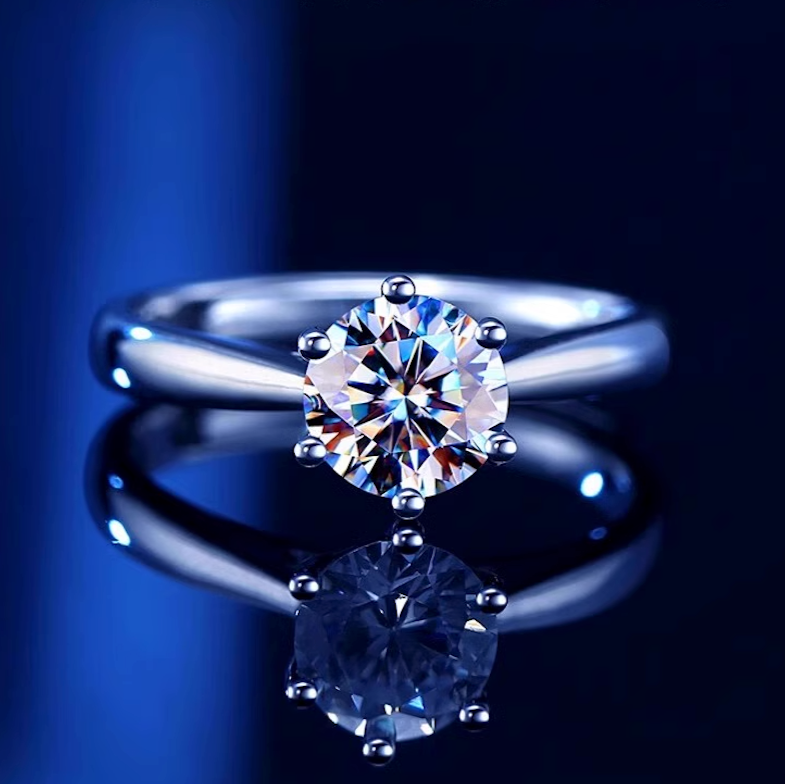 Anello Solstice Moissanite - 0,5/1/2 carati