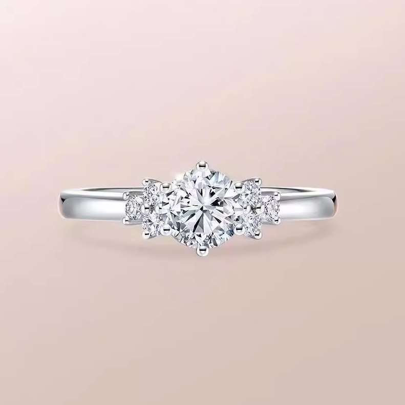 Anello Vireo Moissanite - 0,6 carati